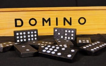 dominoqq casino game